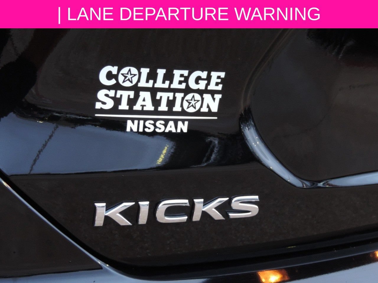 Certified 2025 Nissan Kicks Play S FWD image 13