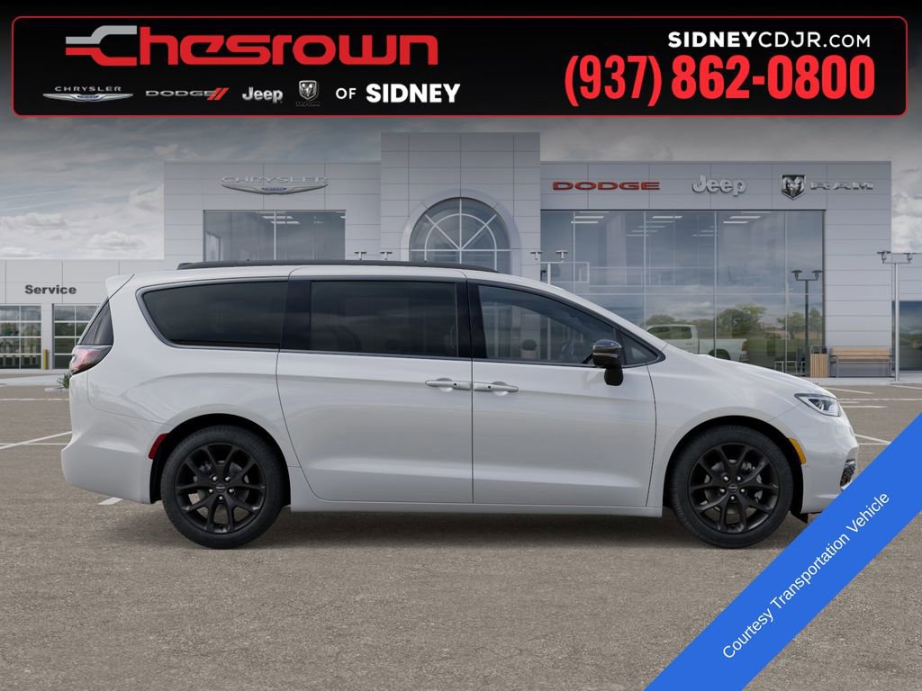 New 2026 Chrysler Pacifica Select w/ S Appearance Package image 21
