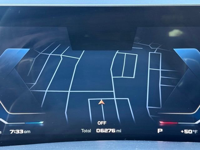 Used 2025 BMW X7 M60i w/ Climate Comfort Package image 26