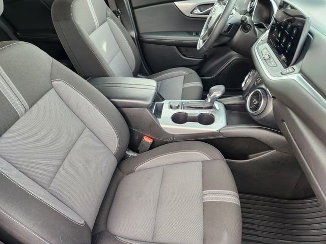 Used 2025 Chevrolet Blazer LT image 29