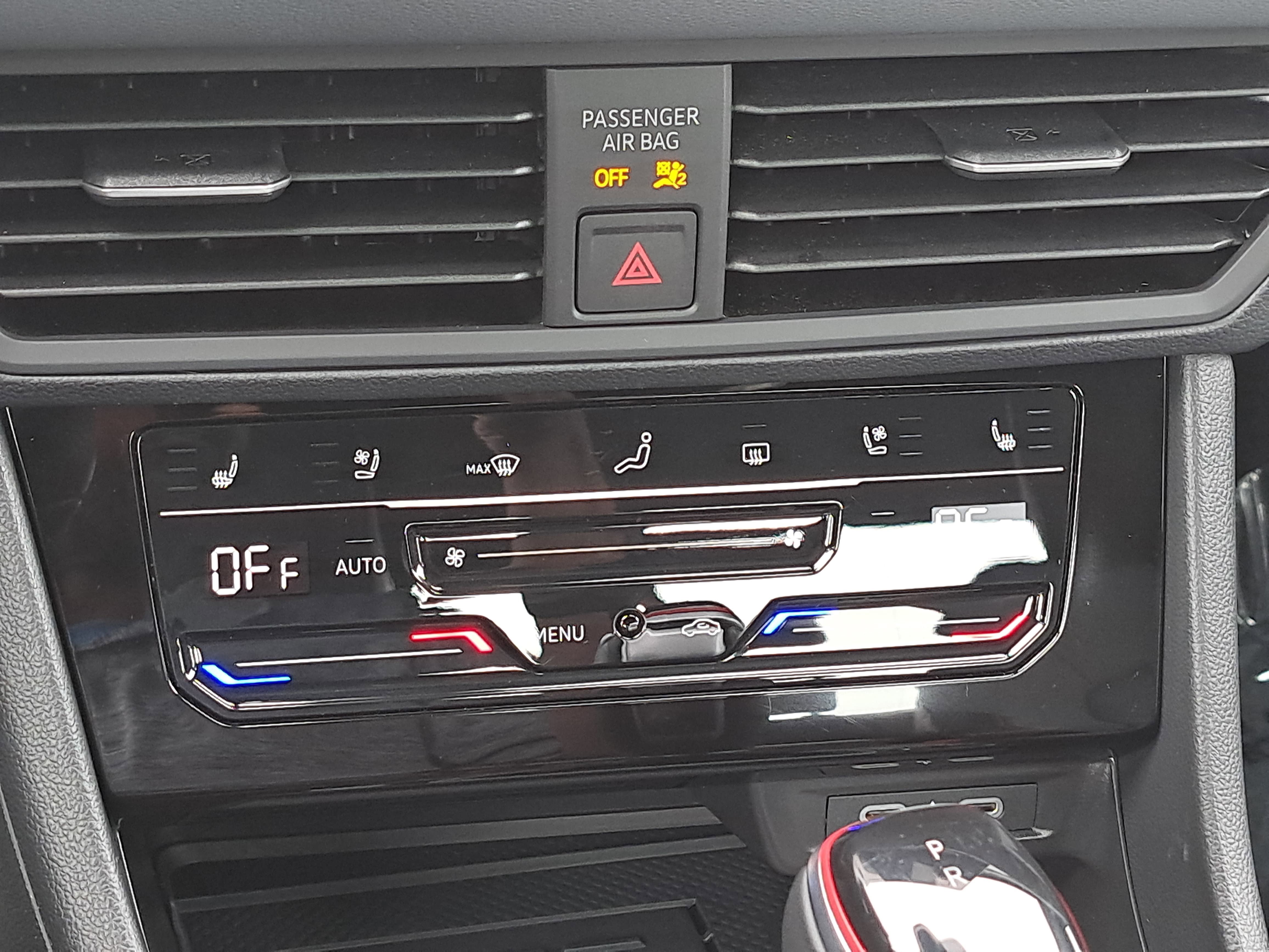 Certified 2025 Volkswagen Jetta GLI Autobahn w/ GLI Black Package FWD image 20