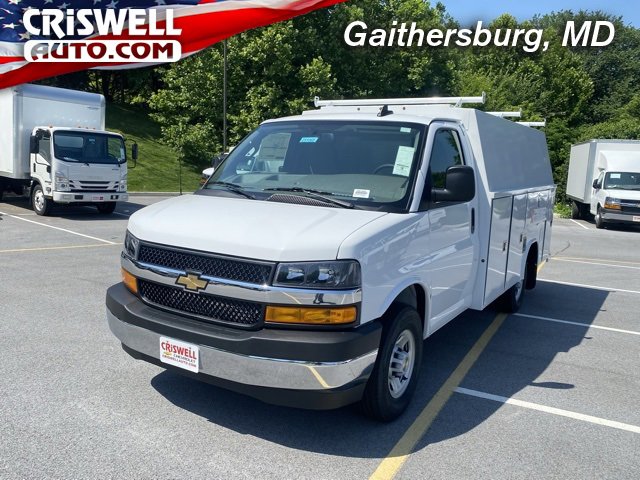 New 2025 Chevrolet Express 3500 w/ Power Convenience Package