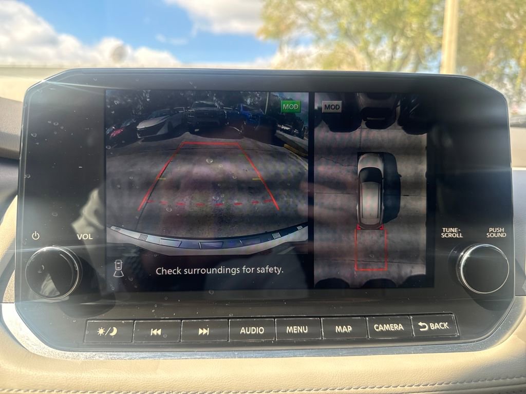 Used 2021 Nissan Rogue SL w/ Premium Package image 21