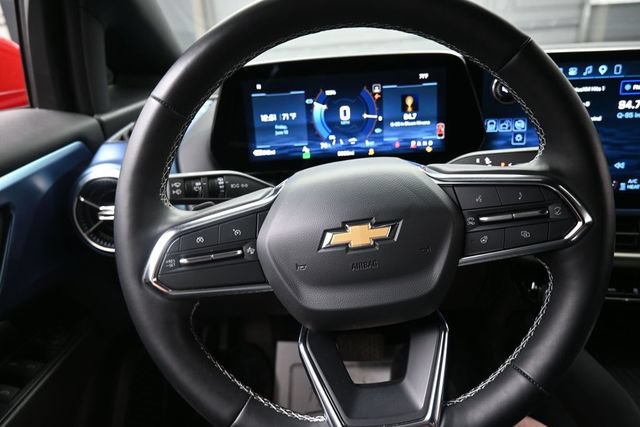 Used 2024 Chevrolet Equinox EV LT w/ LPO, Active Package AWD/4WD image 8
