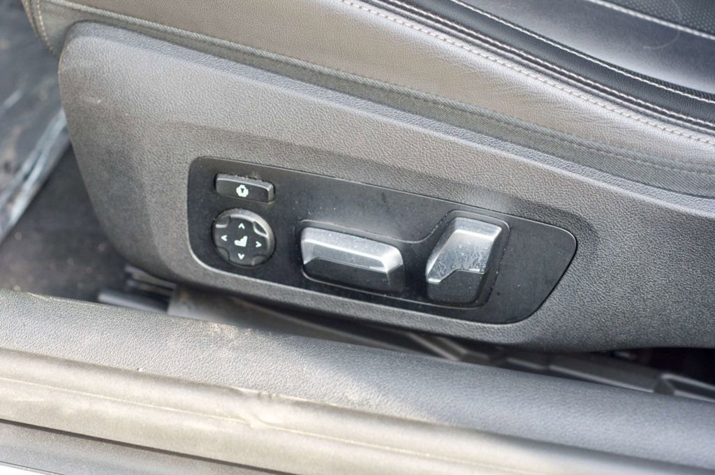 Used 2019 BMW M850i xDrive MSRP$115105/Heated&CooledSeats w/ Comfort Seating Package image 32