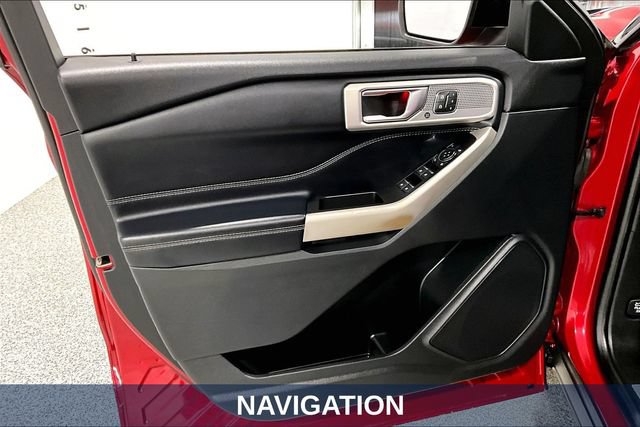 Used 2020 Ford Explorer Limited AWD/4WD image 26