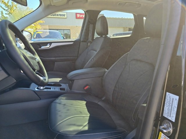 New 2026 Ford Escape Platinum image 10