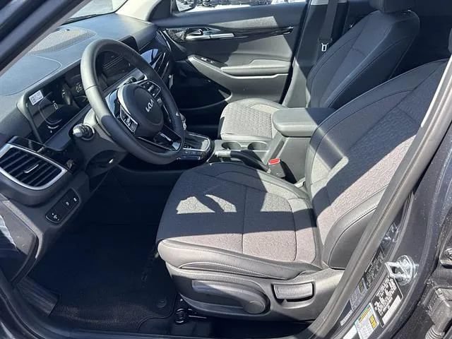 New 2026 Kia Seltos S AWD/4WD image 8