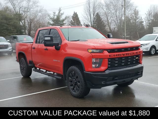 Used 2020 Chevrolet Silverado 2500 Custom w/ Custom Value Package image 3