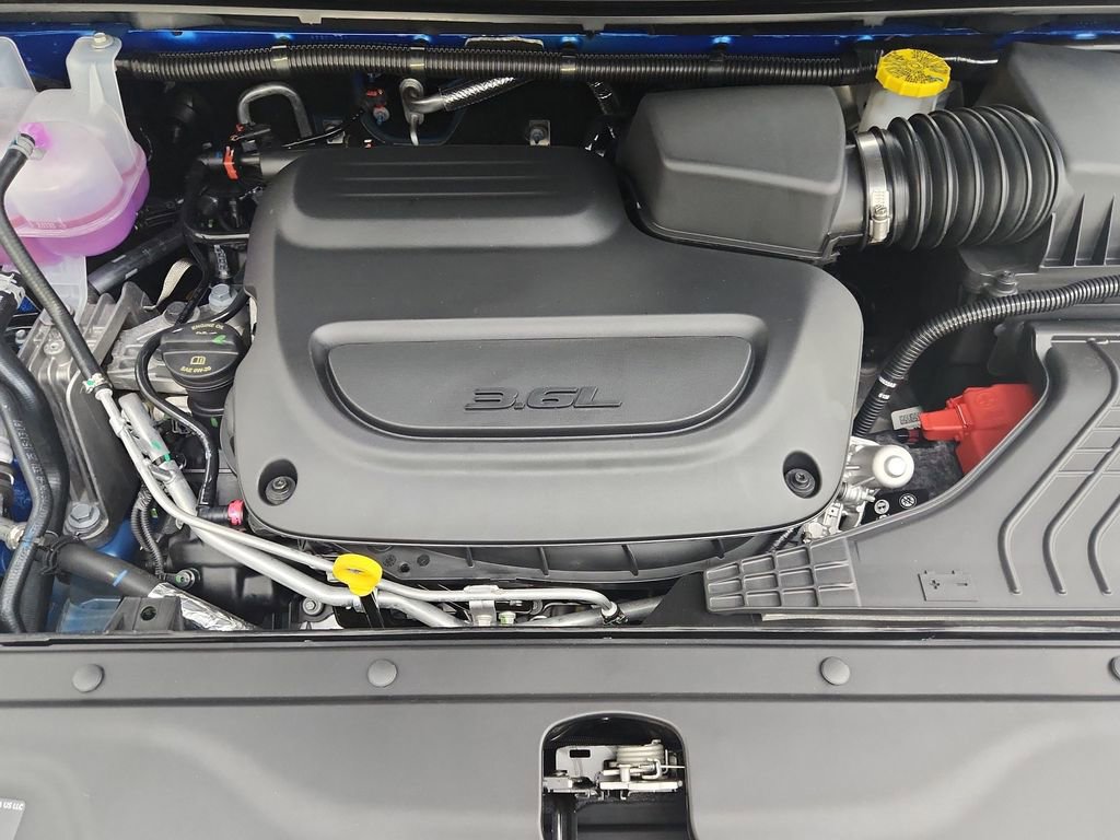 New 2026 Chrysler Pacifica Limited w/ S Appearance Package FWD image 37