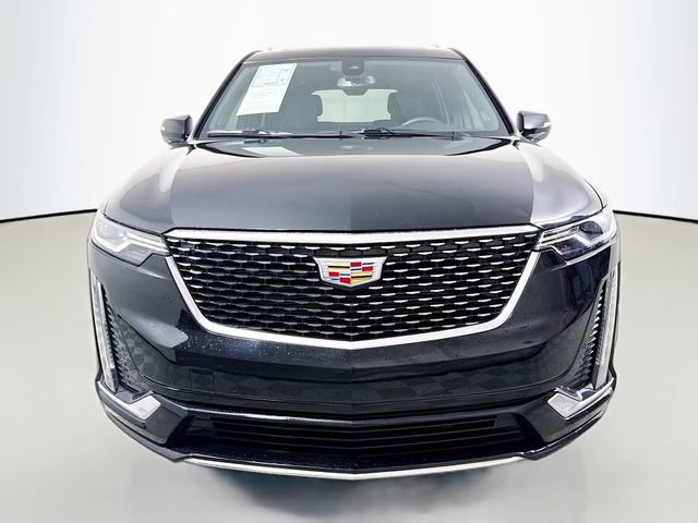 Used 2024 Cadillac XT6 Premium Luxury image 2