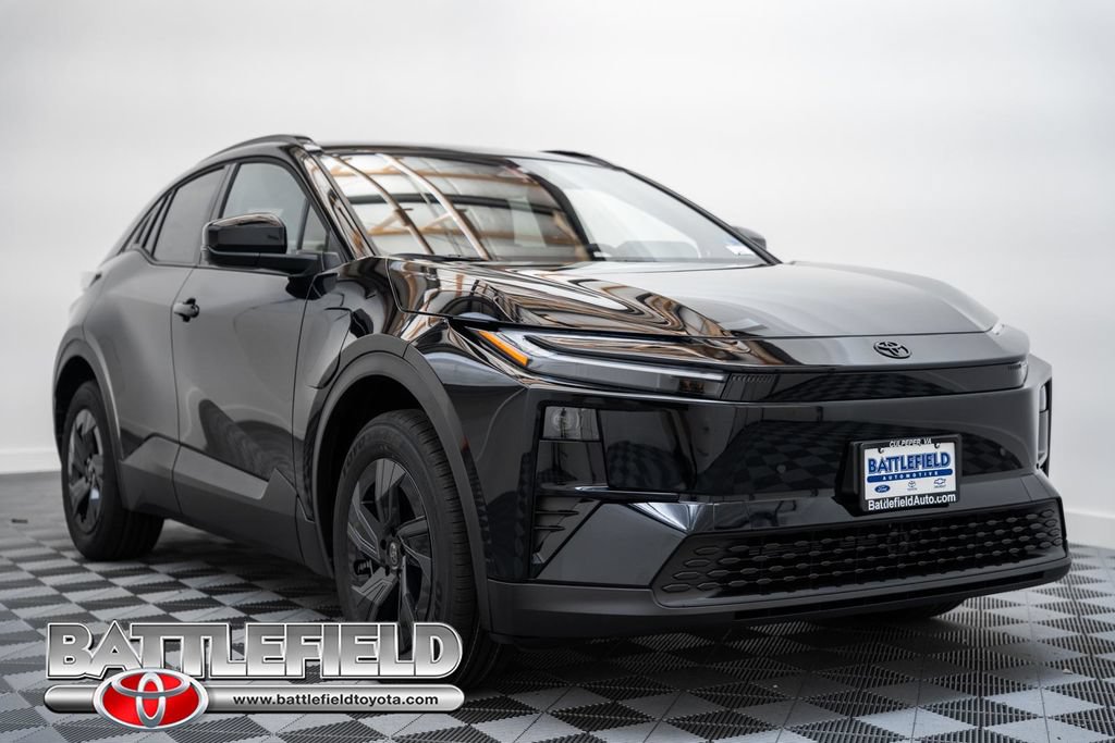 New 2026 Toyota C-HR w/ Cold Weather Package
