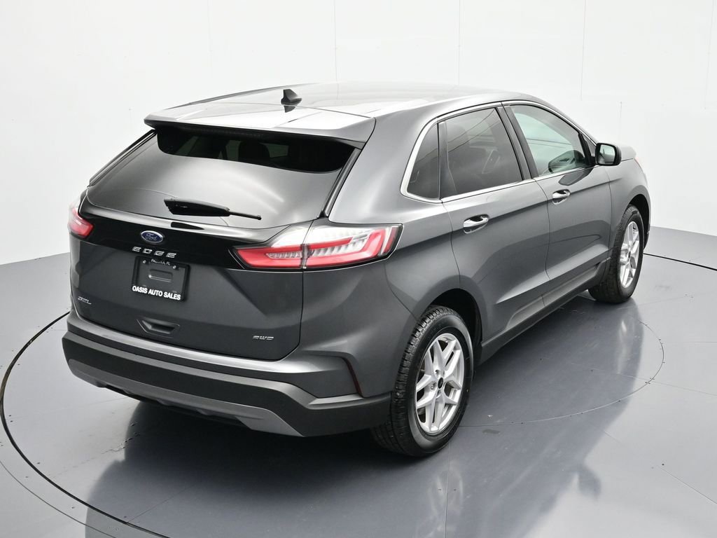 Used 2024 Ford Edge SEL image 32