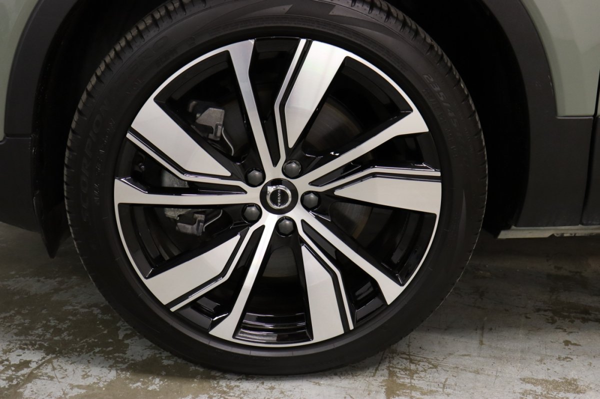Used 2021 Volvo XC40 P8 Recharge AWD/4WD image 40