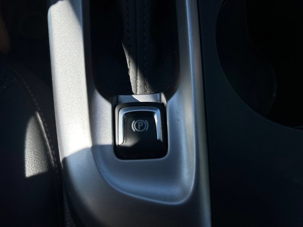 Used 2024 Buick Envista Preferred w/ Convenience I Package FWD image 30