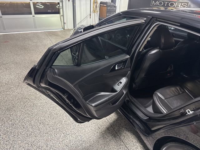 Used 2020 Nissan Maxima 3.5 SL w/ Floor Mat Group image 15