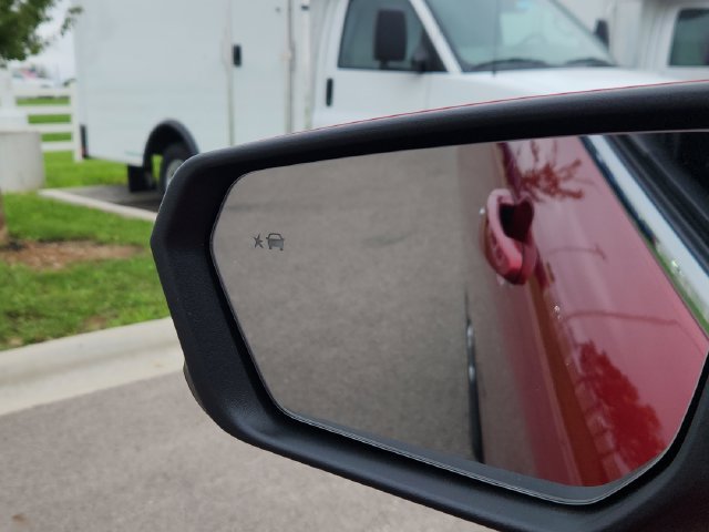 Used 2024 Chevrolet Equinox LT FWD image 39