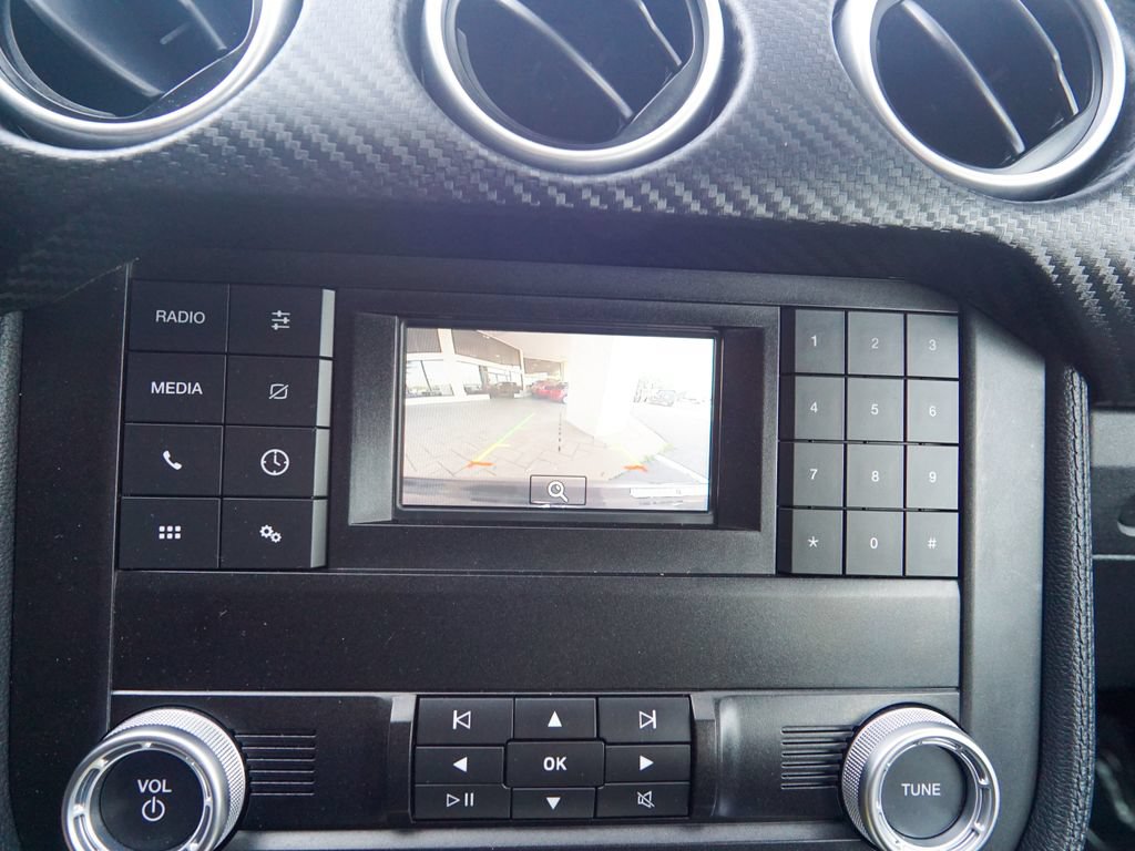 Used 2019 Ford Mustang Convertible RWD image 18
