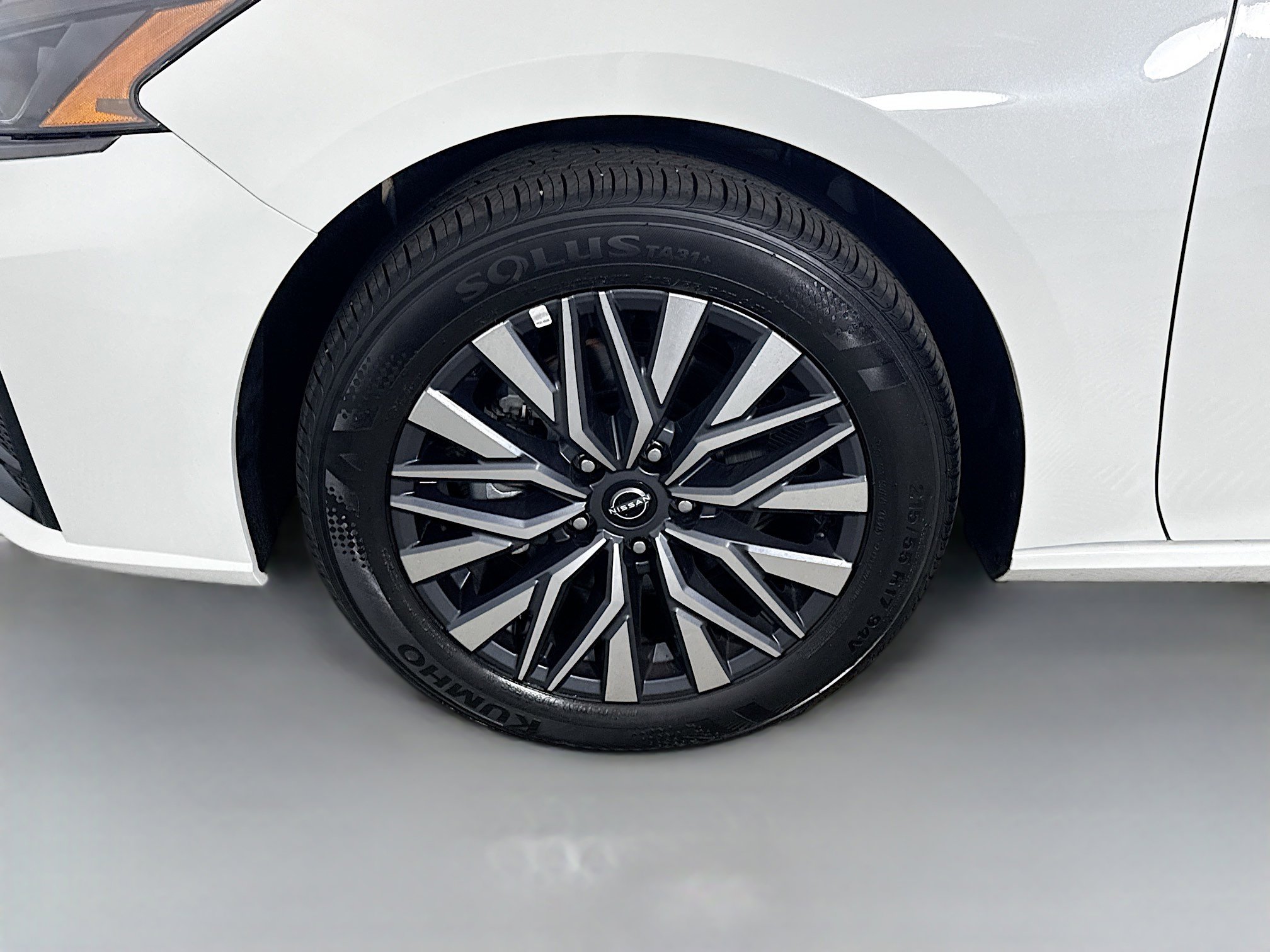 Used 2026 Nissan Altima 2.5 SV AWD/4WD image 38