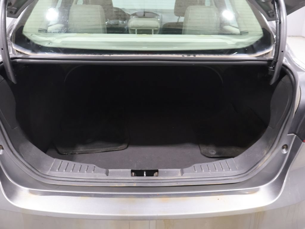Used 2012 Ford Focus SE FWD image 9