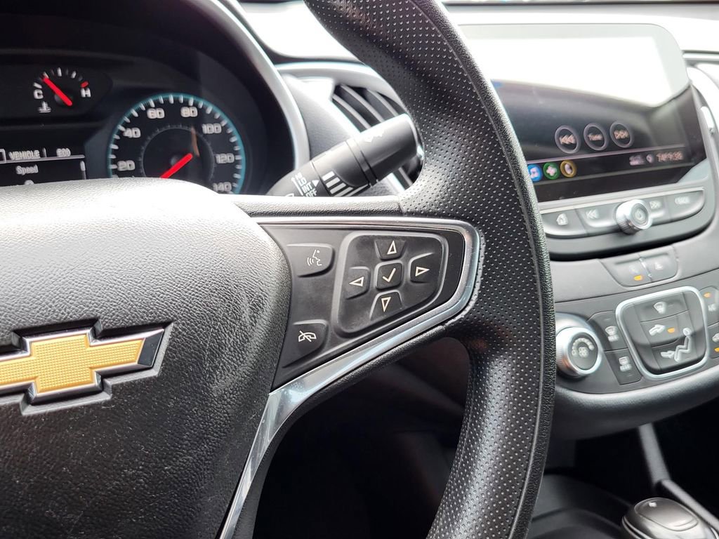 Used 2020 Chevrolet Malibu LS image 22