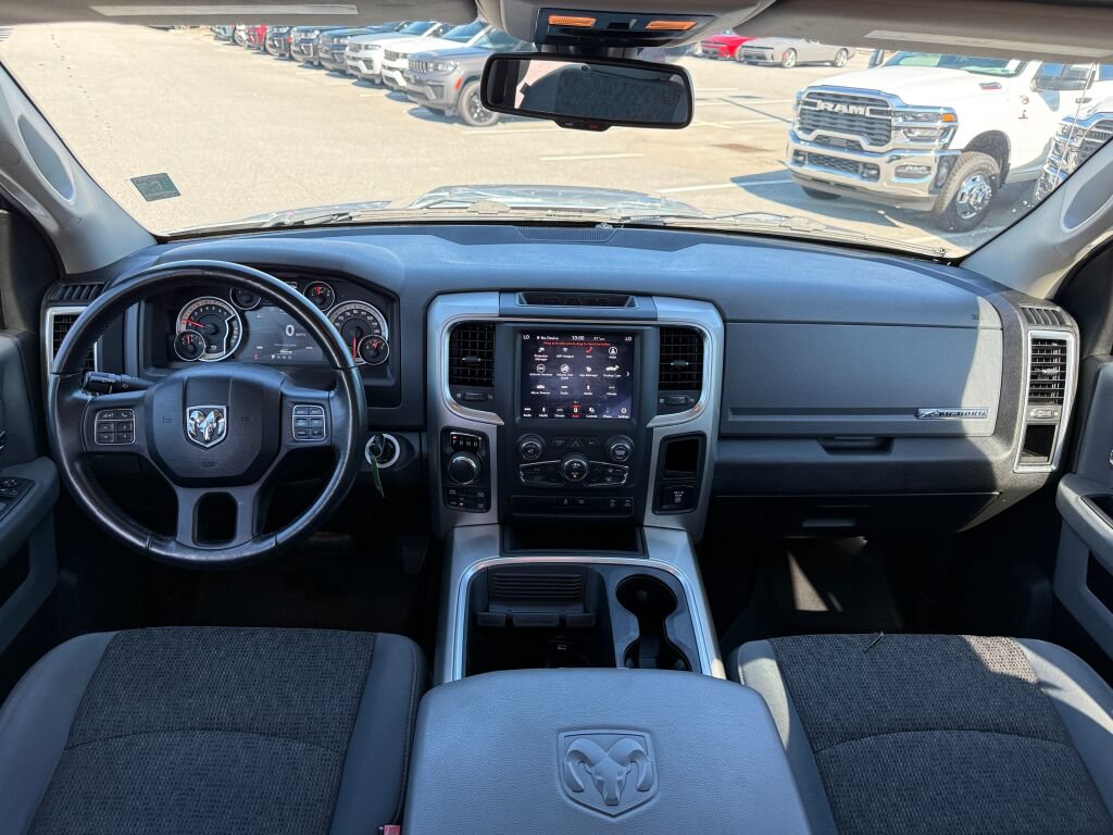 Used 2019 RAM 1500 Big Horn AWD/4WD image 12