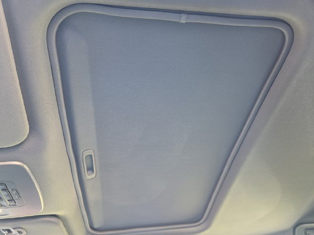 Used 2019 Toyota Avalon Limited w/ Advanced Safety Package FWD image 21