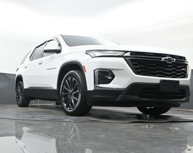 Used 2023 Chevrolet Traverse RS image 26