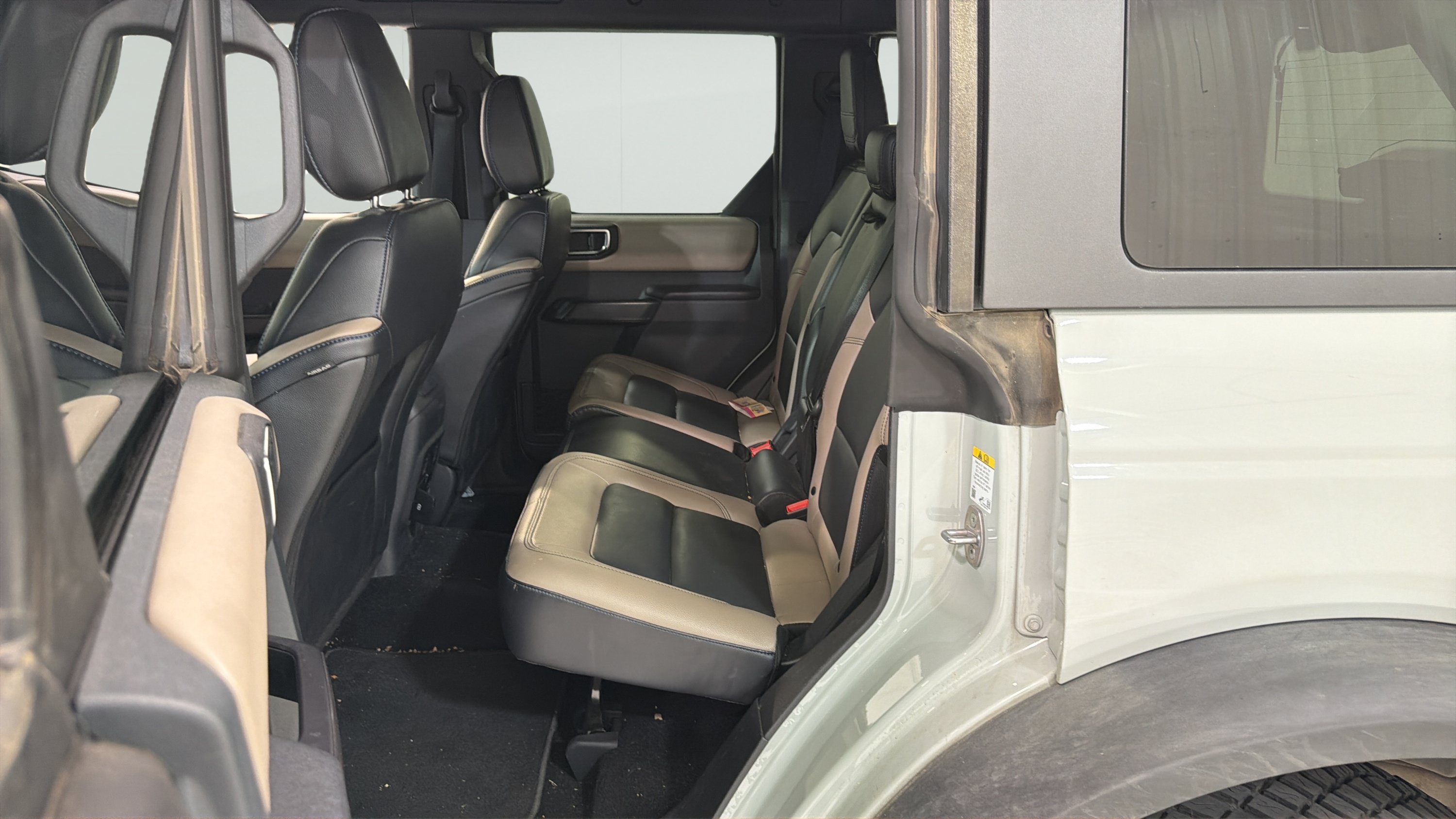 Used 2024 Ford Bronco Wildtrak AWD/4WD image 22