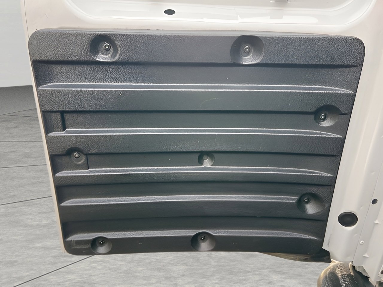 Used 2024 Chevrolet Express 2500 w/ Driver Convenience Package image 49