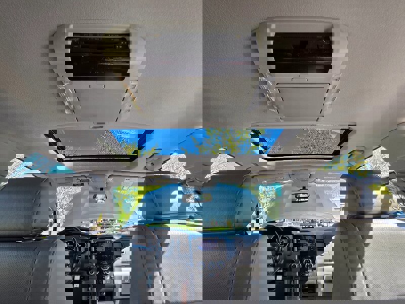 Used 2011 Toyota Sequoia Platinum AWD/4WD image 20