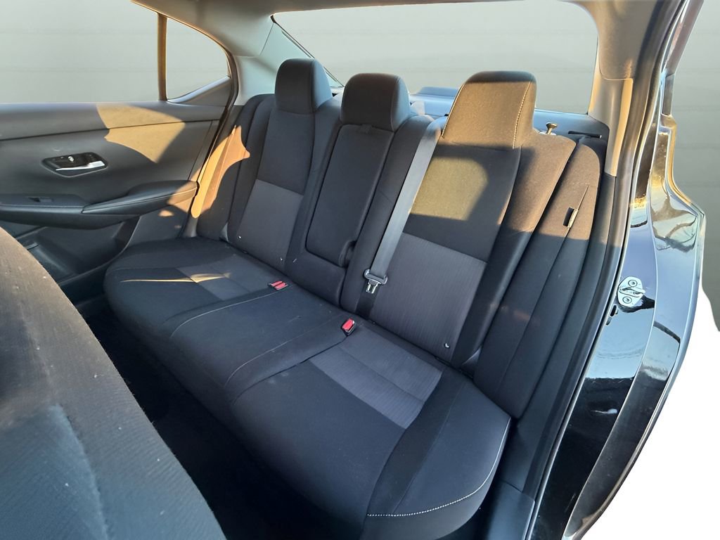 Used 2021 Nissan Sentra SV image 16