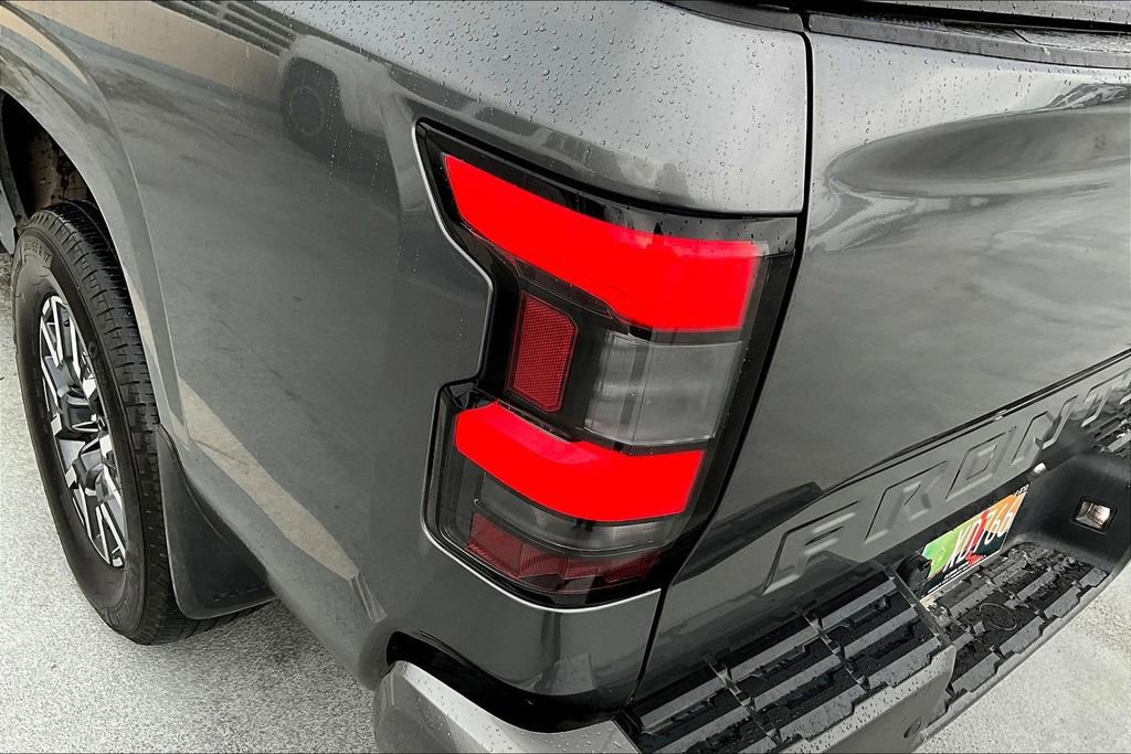 Used 2024 Nissan Frontier SL w/ Technology Package AWD/4WD image 33
