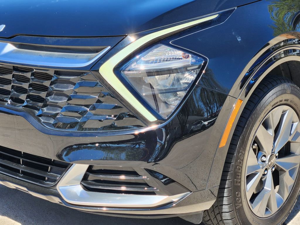 Certified 2023 Kia Sportage SX image 15