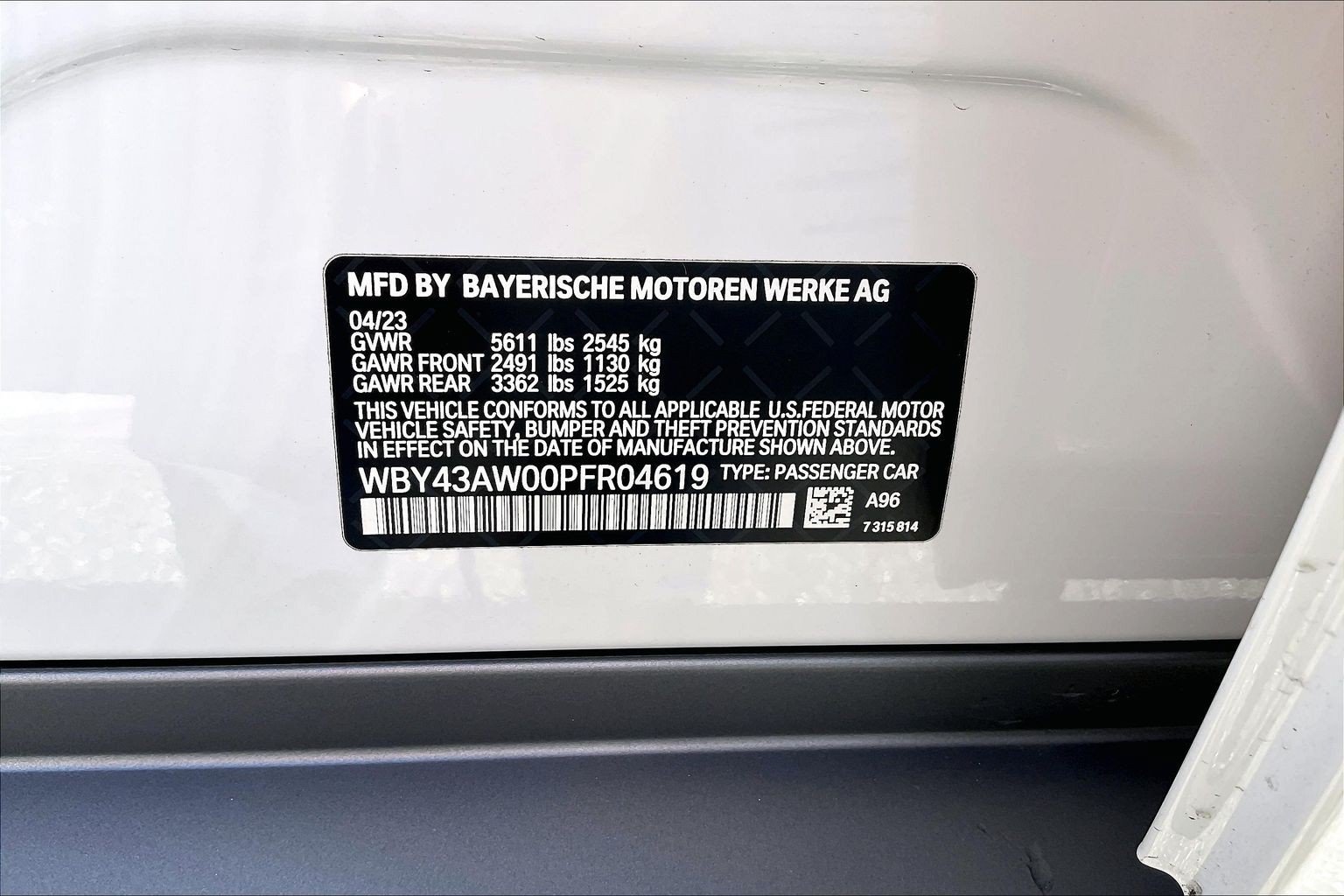 Used 2023 BMW i4 eDrive35 w/ Premium Package RWD image 32