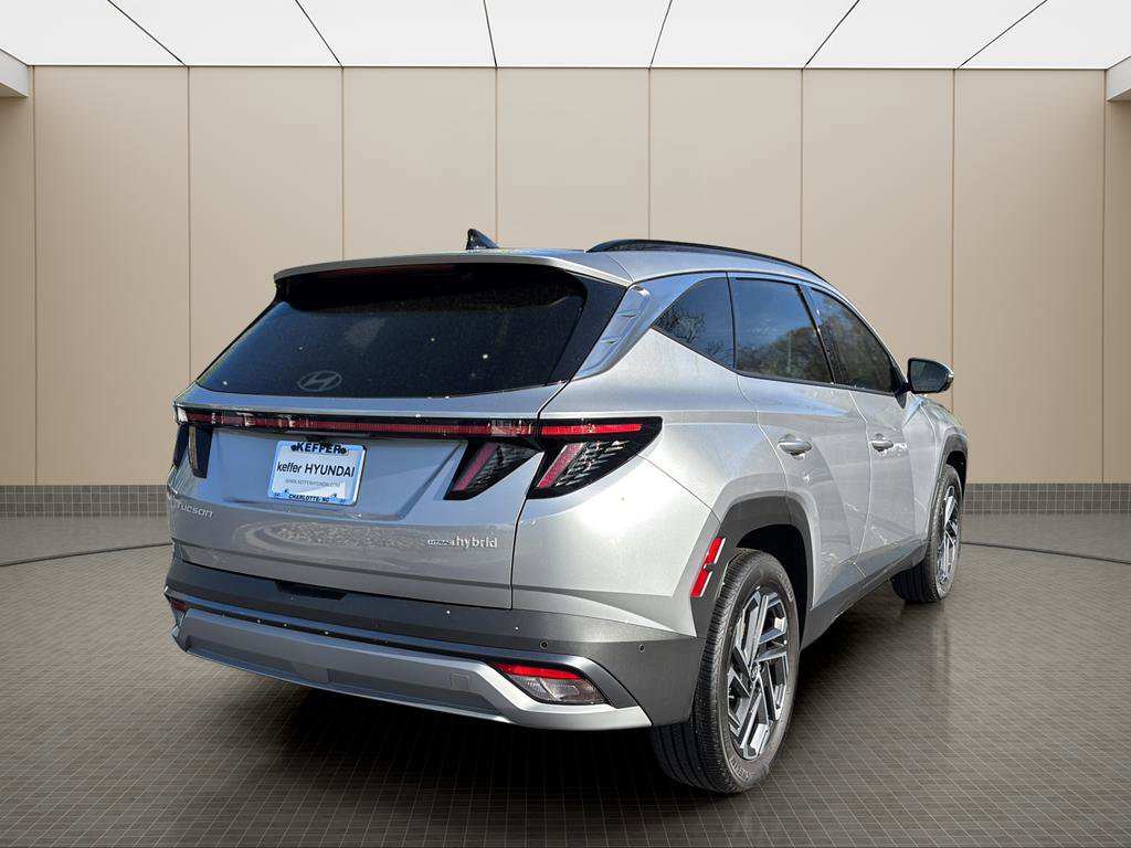 Certified 2025 Hyundai Tucson Limited image 5