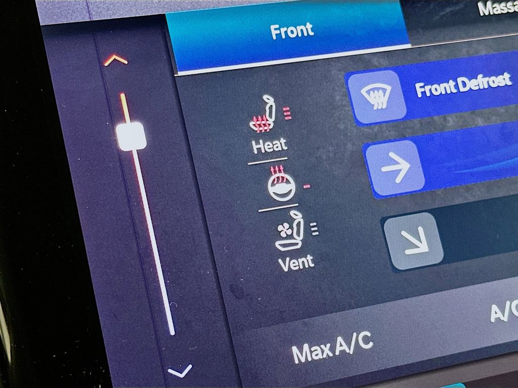 Used 2022 Jeep Grand Cherokee Summit w/ Luxury Tech Group V image 27