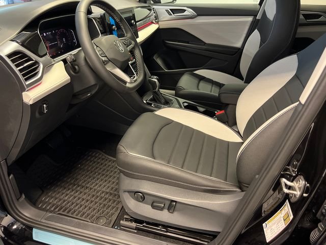 New 2025 Volkswagen Taos SEL AWD/4WD image 6