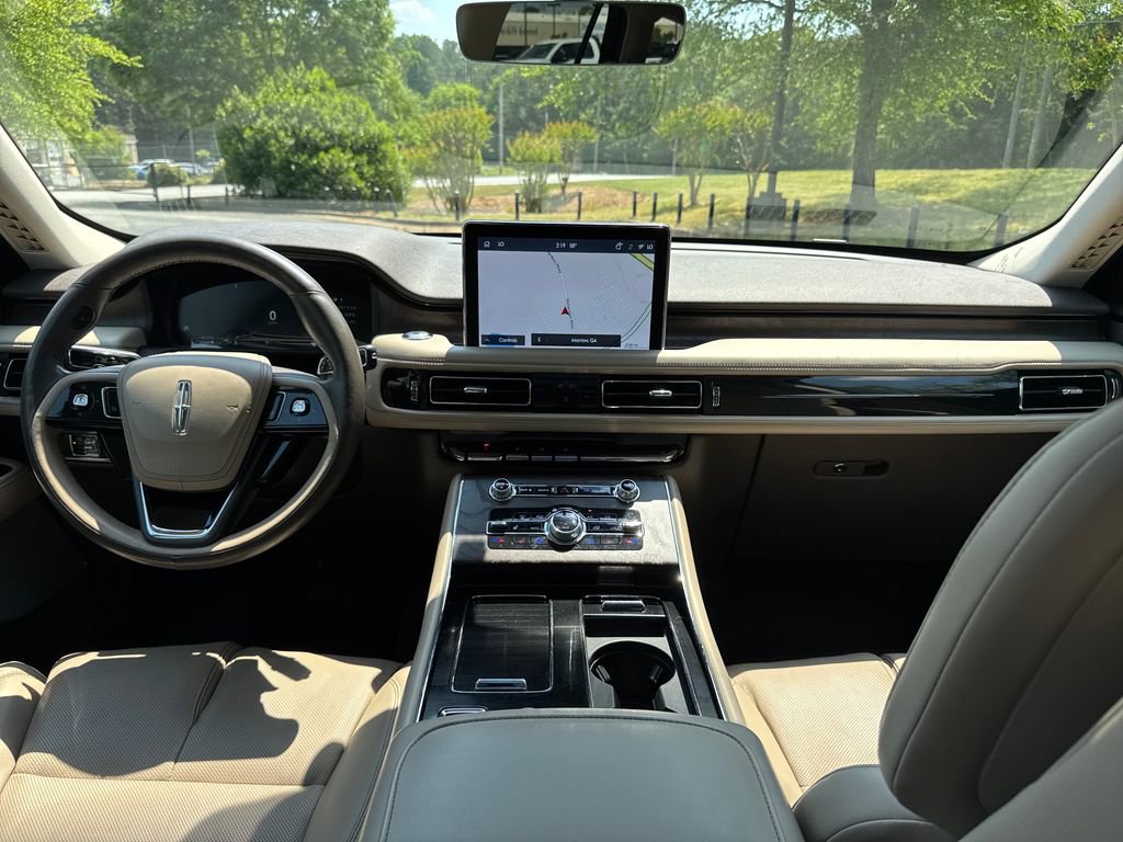 Used 2022 Lincoln Aviator Reserve w/ Equipment Group 201A AWD/4WD image 13