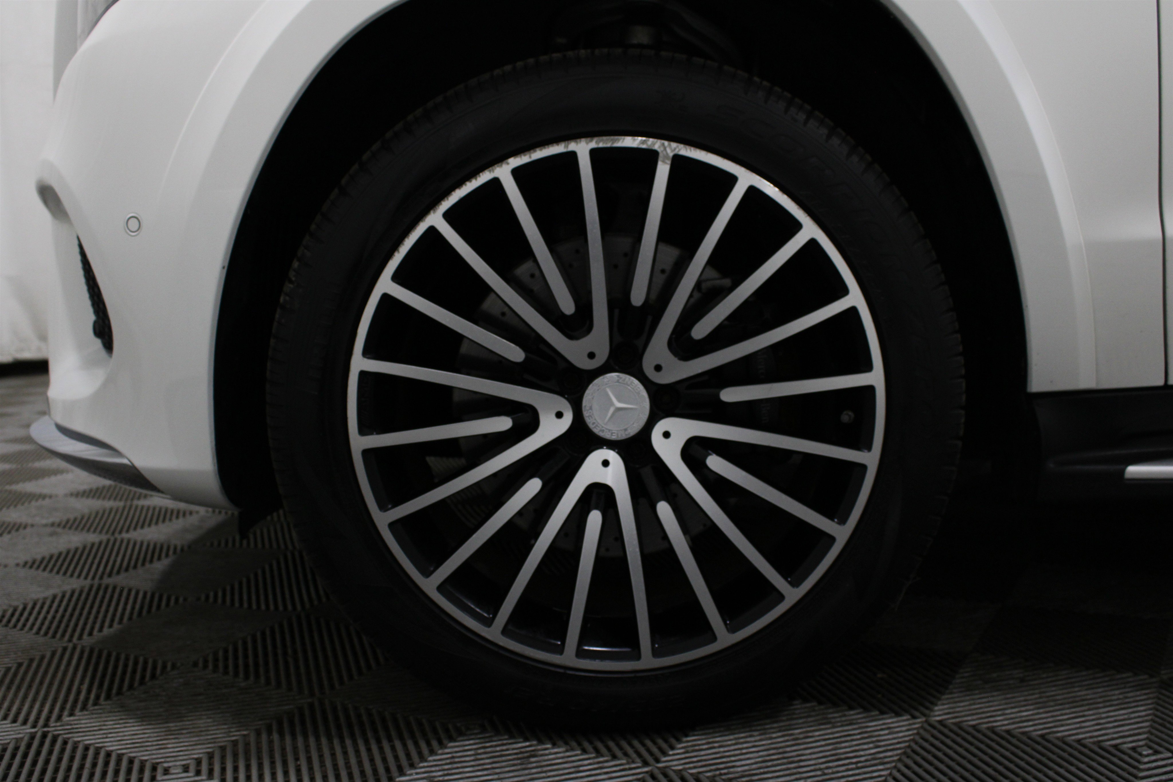 Used 2019 Mercedes-Benz GLS 550 GLS 550 image 37