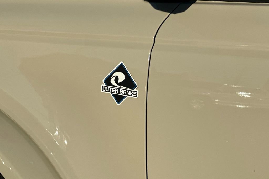 Used 2025 Ford Bronco Outer Banks image 29