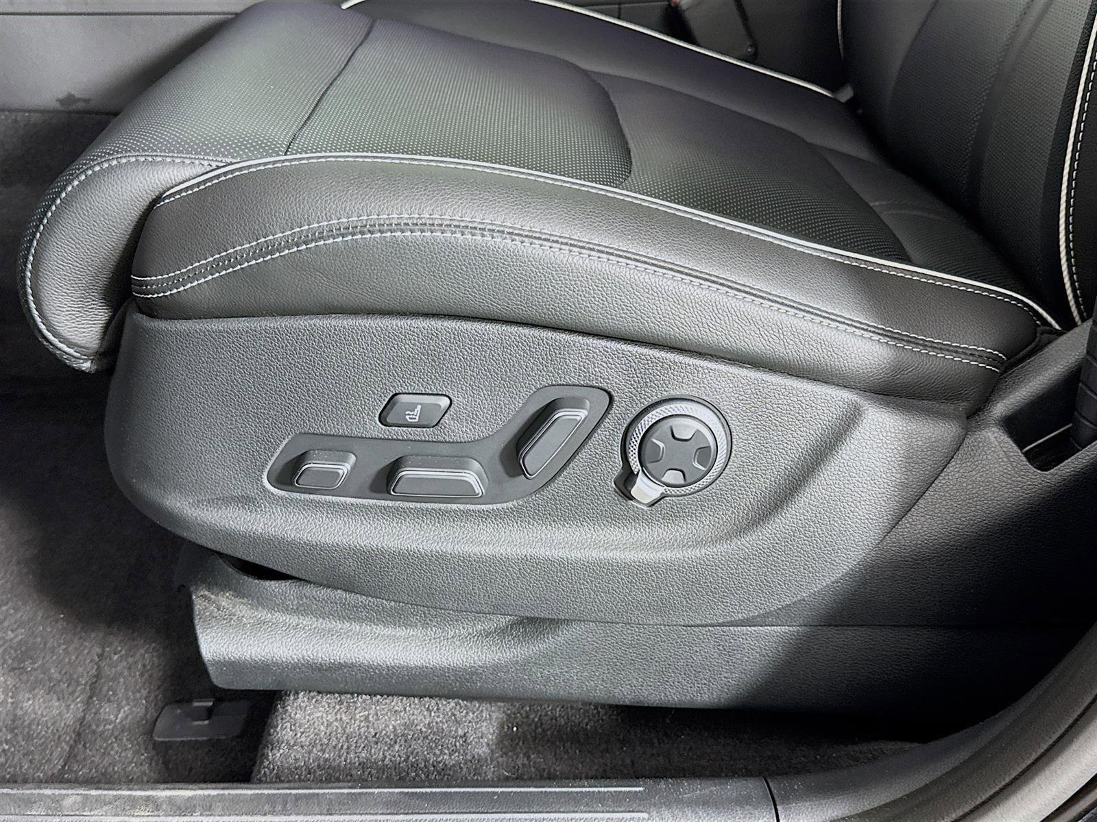 New 2023 Genesis Electrified GV70 Advanced image 21