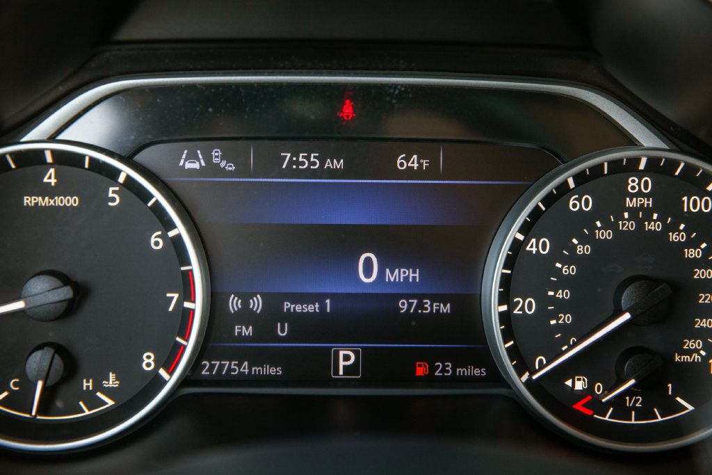 Used 2023 Nissan Murano SV w/ SV Midnight Edition Package FWD image 18
