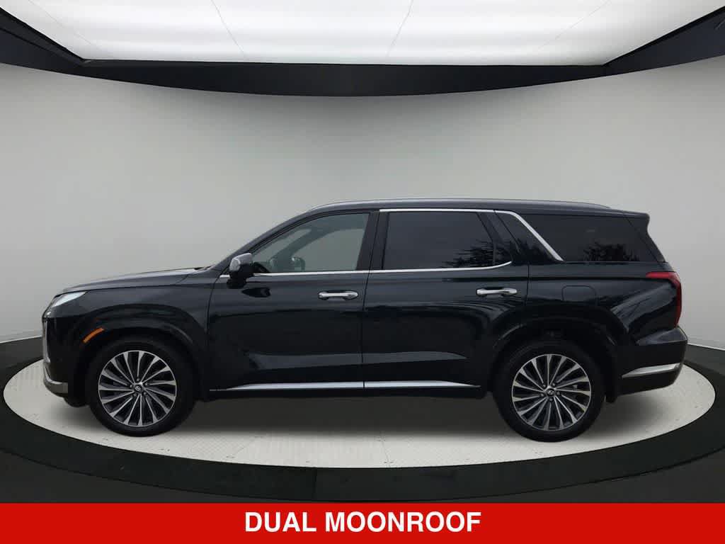 Used 2025 Hyundai Palisade Calligraphy AWD/4WD image 3