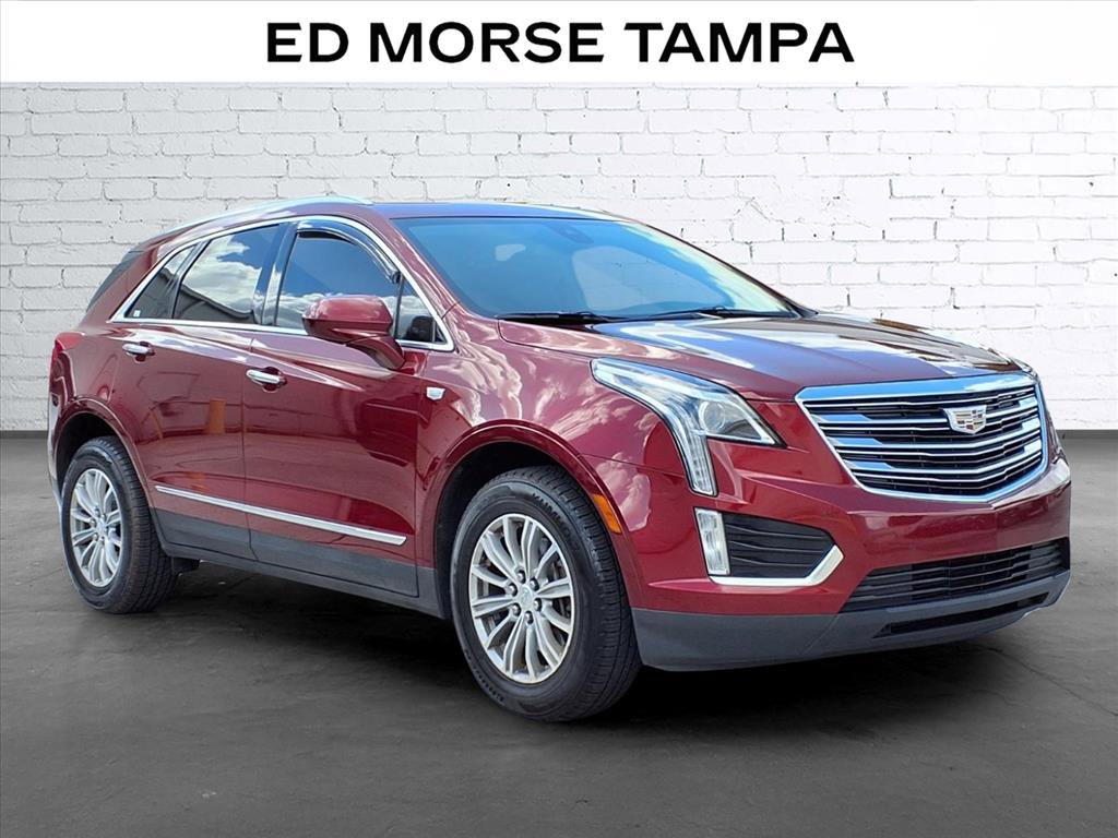 Used 2017 Cadillac XT5 Luxury w/ Driver Awareness Package FWD image 5