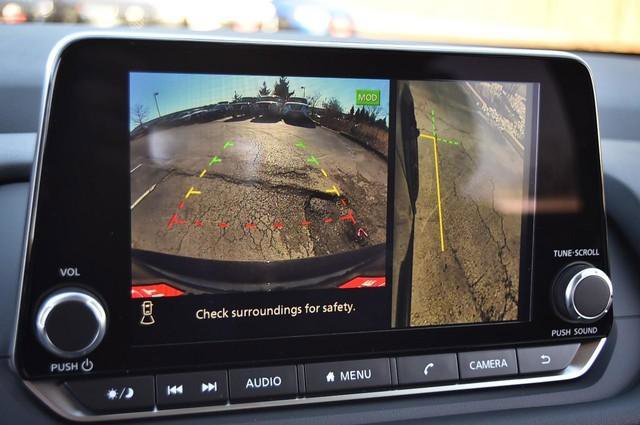 New 2026 Nissan Rogue SV image 14