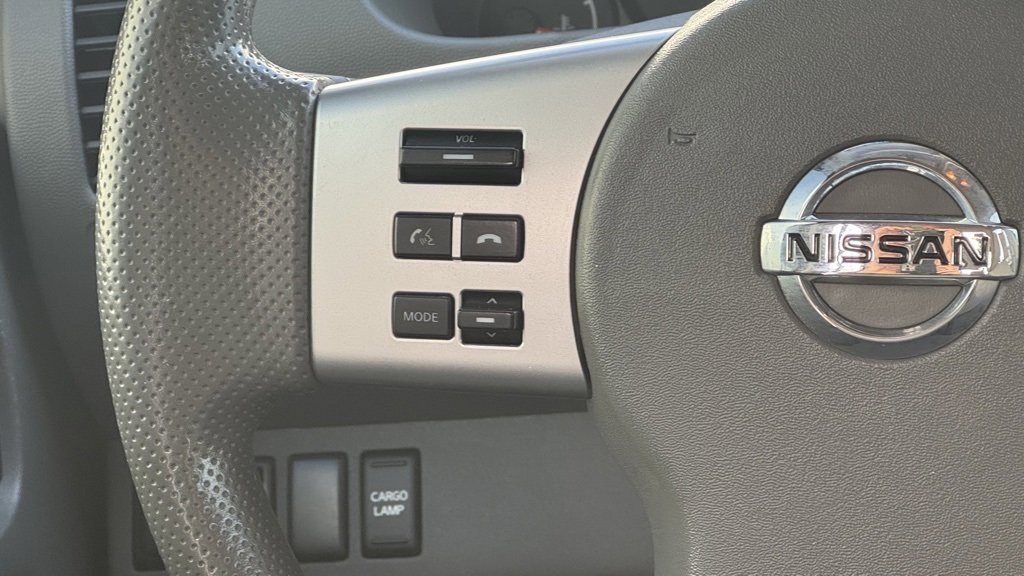 Used 2019 Nissan Frontier SV image 16