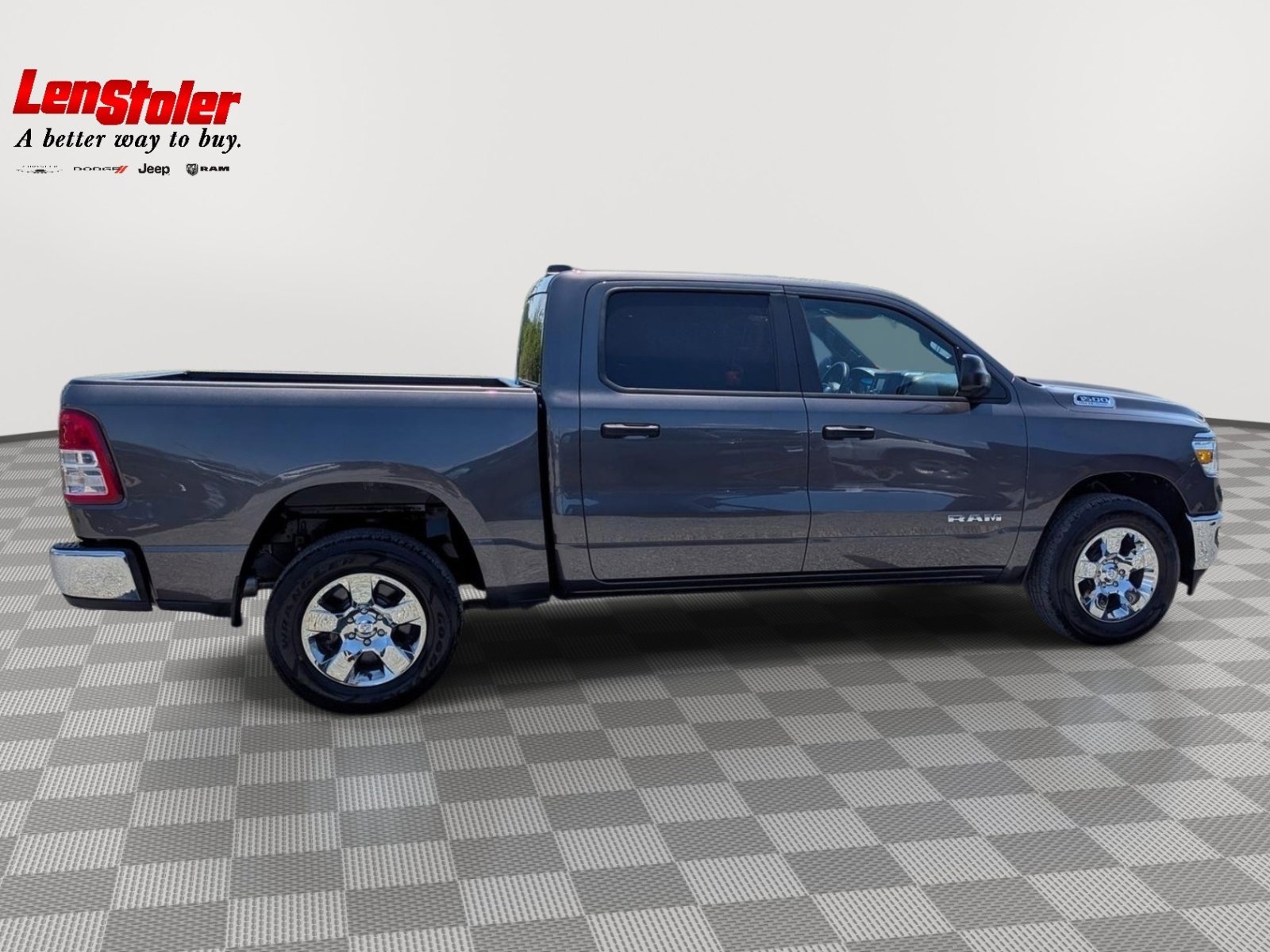 Used 2023 RAM 1500 4x4 Crew Cab image 6