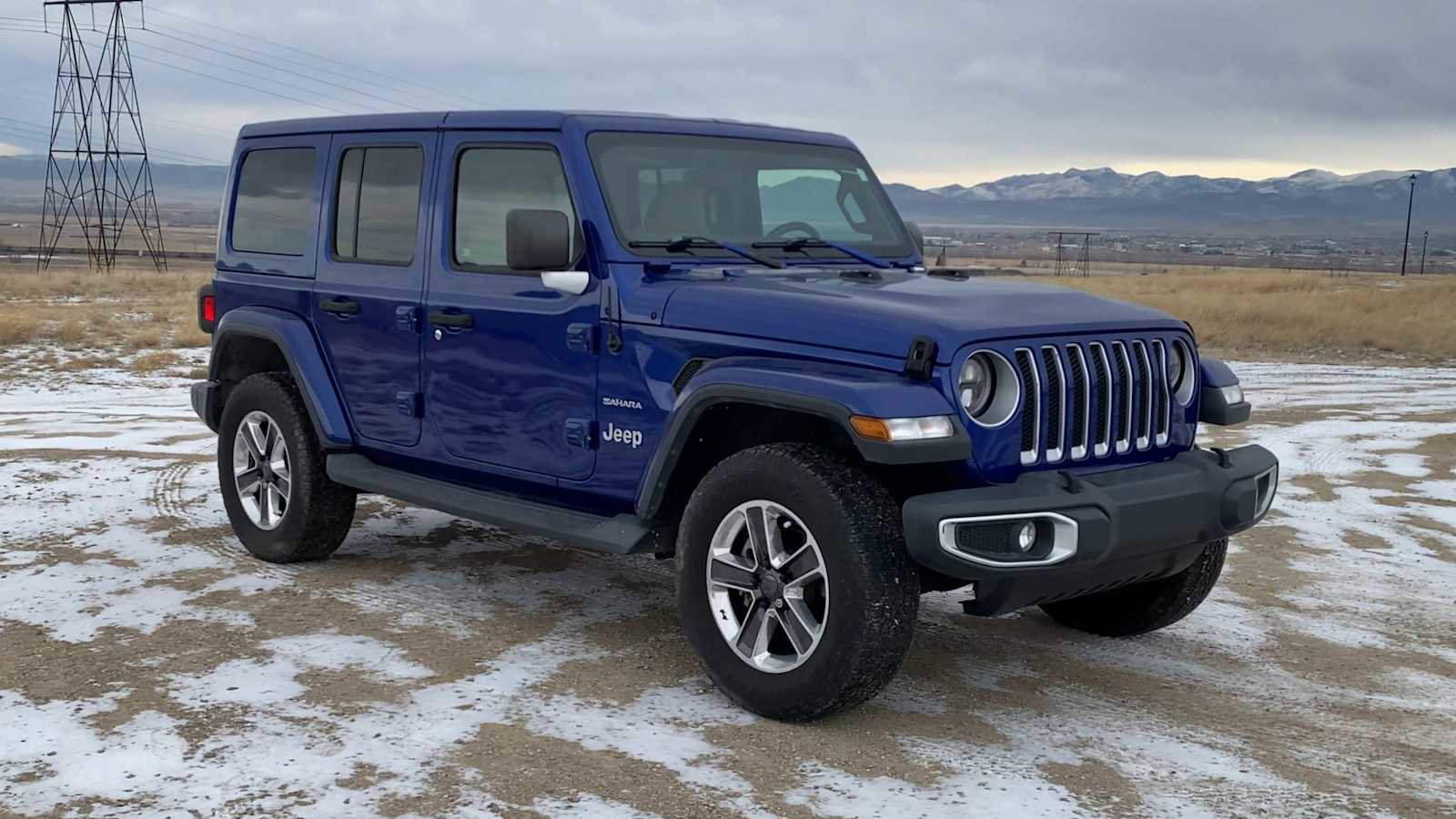 Used 2018 Jeep Wrangler Unlimited Sahara image 2