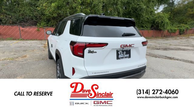 New 2027 GMC Terrain Elevation w/ Elevation Premium Package FWD image 8